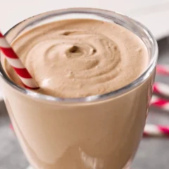 12-hersheys-chocolate-milkshake-recipe-hero 12-hersheys-chocolate-milkshake-recipe-hero